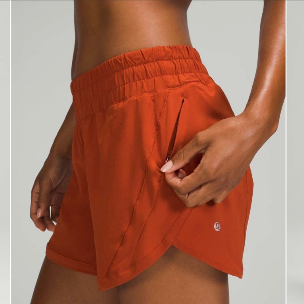 Lululemon track that mid-rise lined short 5”